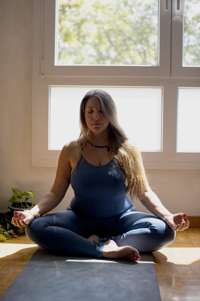 Yoga en casa y meditación online